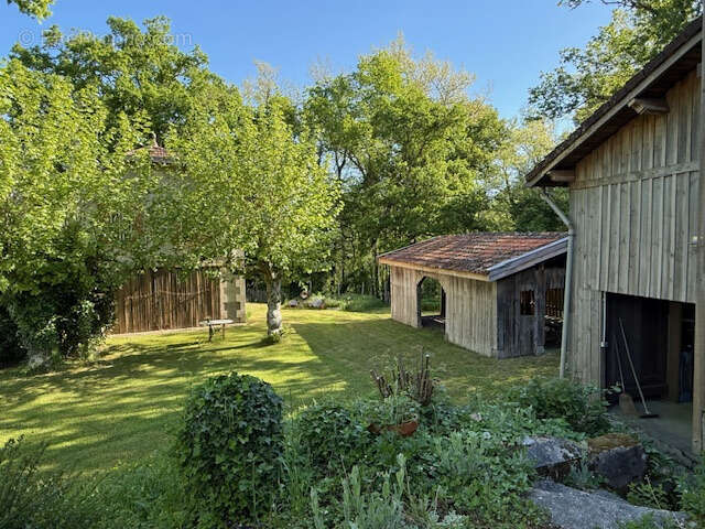 Maison à BELIN-BELIET