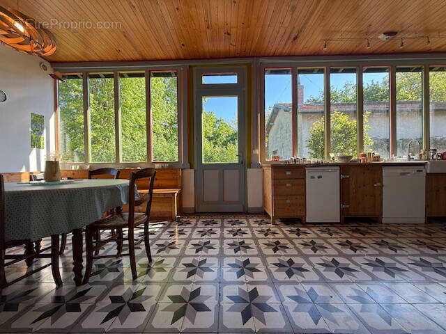 Maison à BELIN-BELIET