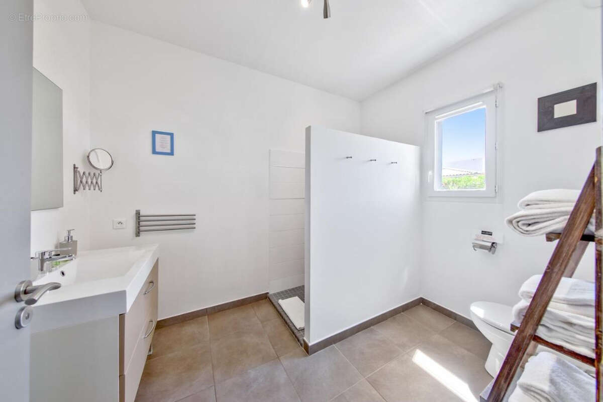 Appartement à LECCI