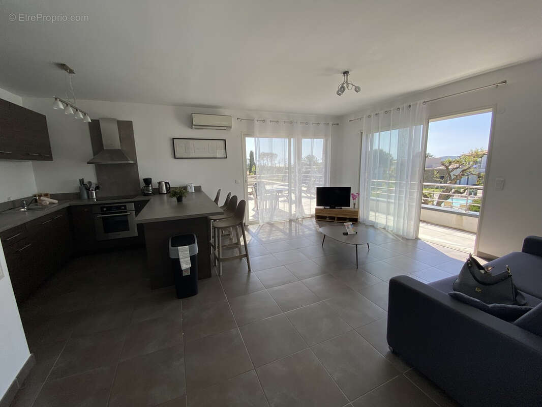 Appartement à LECCI