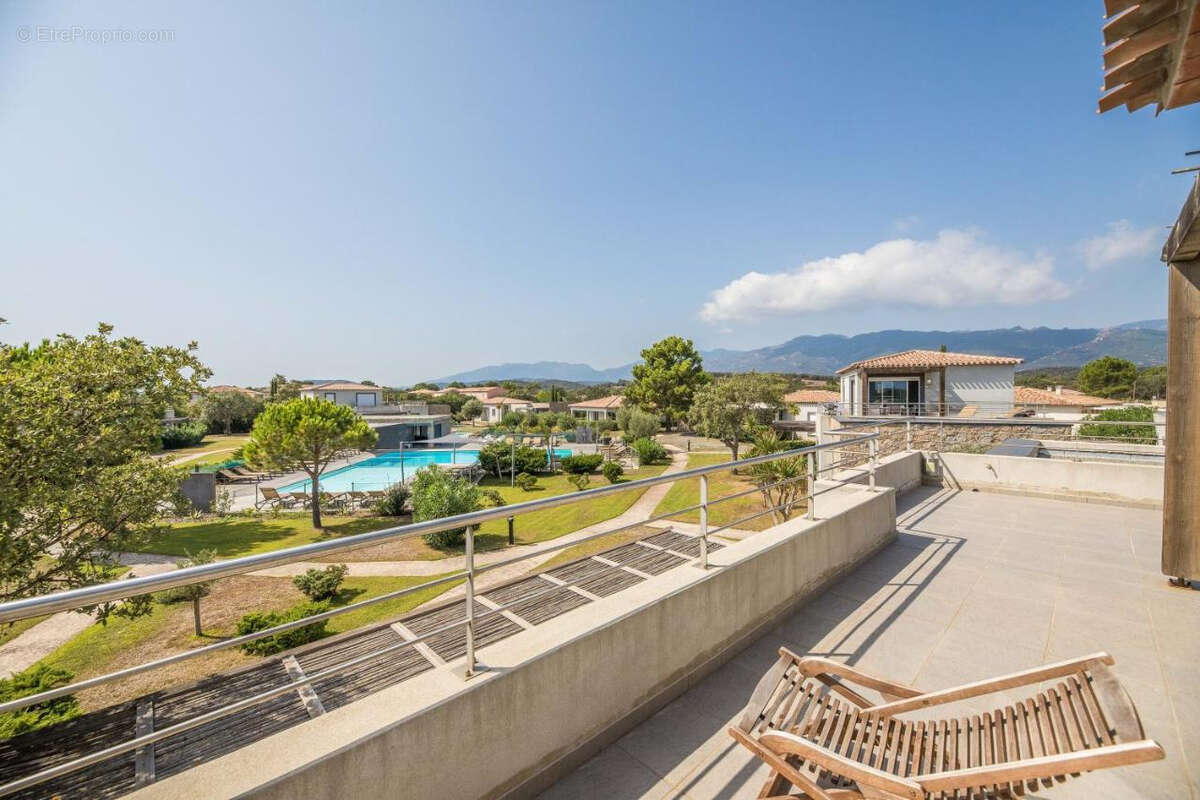 Appartement à LECCI