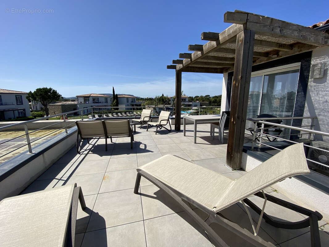 Appartement à LECCI