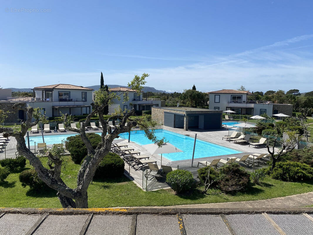 Appartement à LECCI