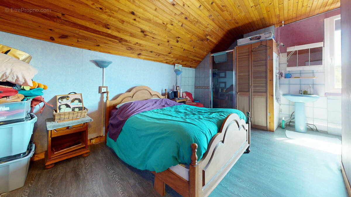 Maison à FONTAINE-LES-CLERVAL