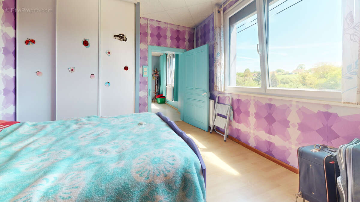 Maison à FONTAINE-LES-CLERVAL