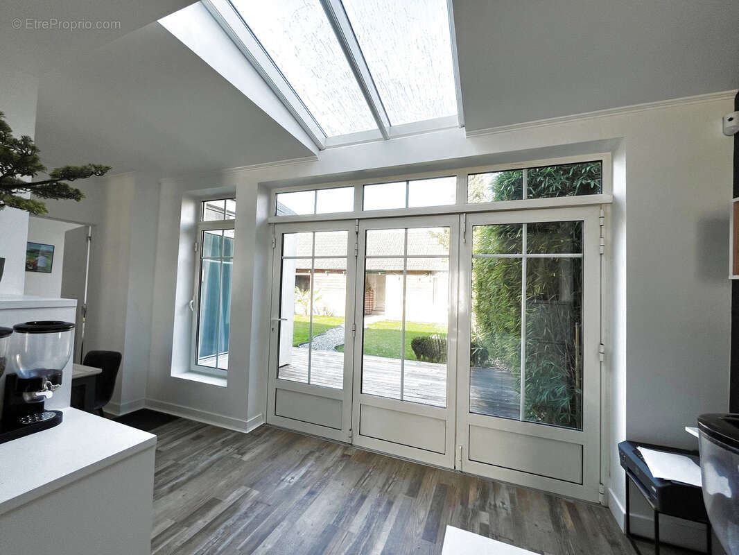 Maison à COUILLY-PONT-AUX-DAMES