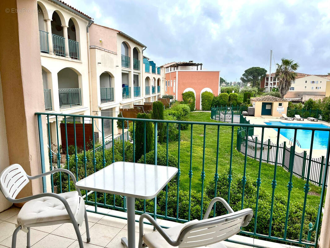 Appartement à GRIMAUD