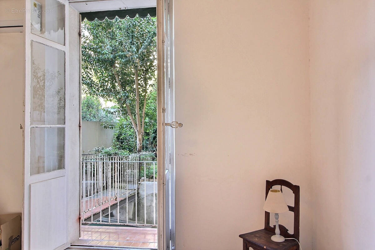 Appartement à MARSEILLE-8E