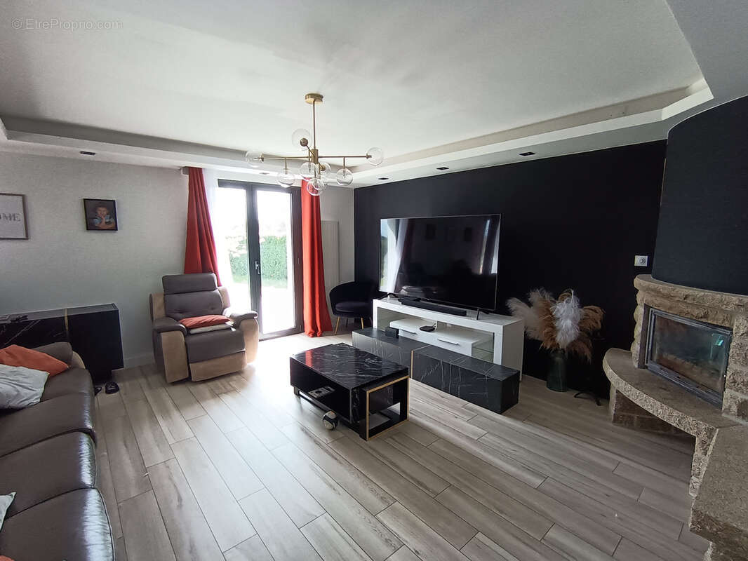 Maison à COUDEVILLE-SUR-MER