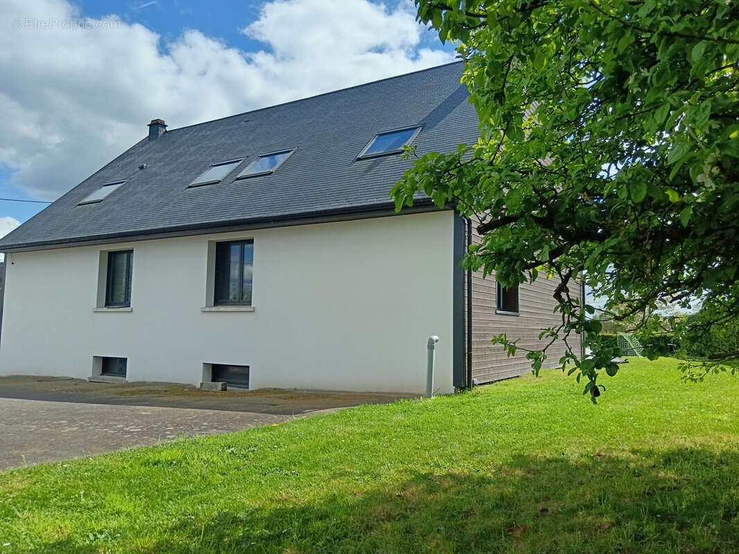 Maison à COUDEVILLE-SUR-MER