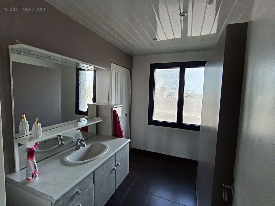 Maison à COUDEVILLE-SUR-MER