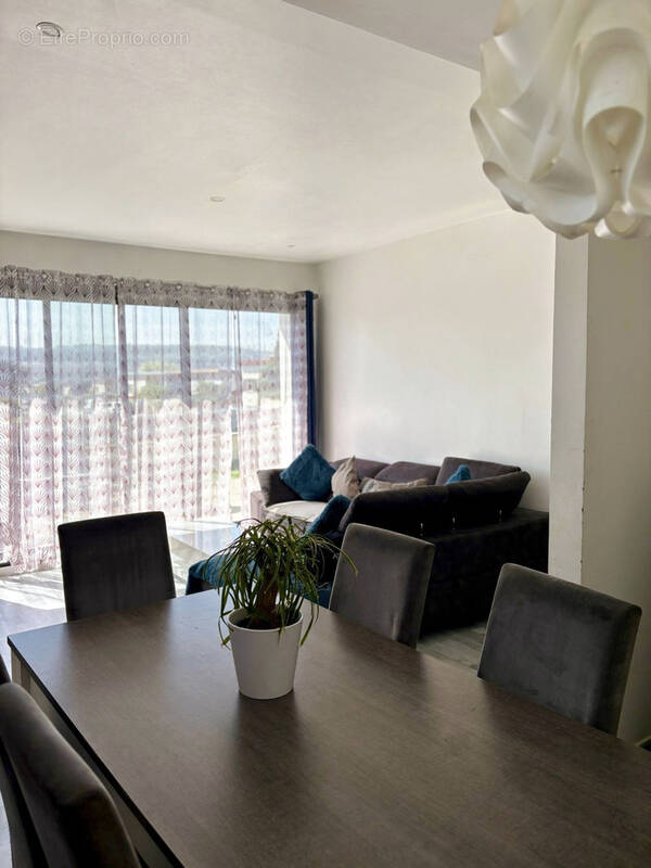 Maison à PORCHEVILLE