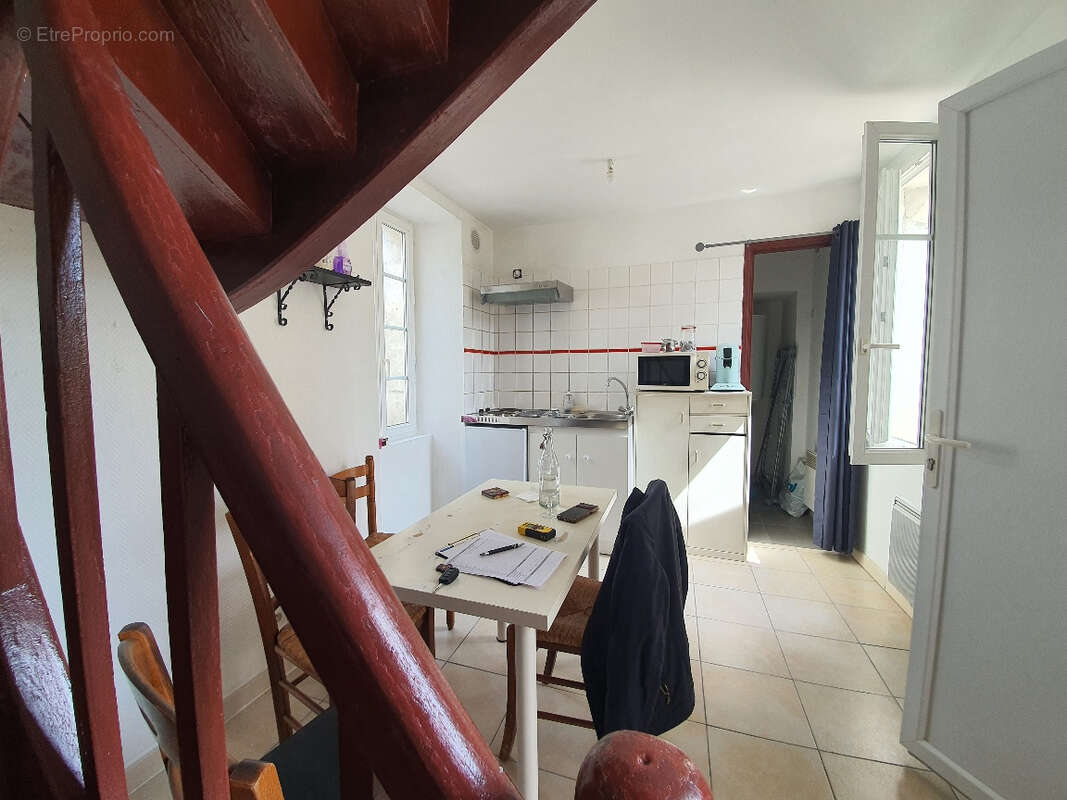 Appartement à LA COURONNE