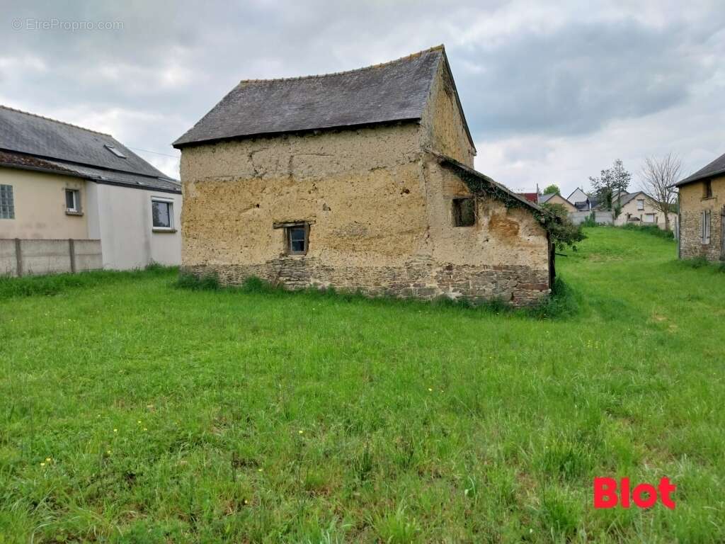 Maison à BREAL-SOUS-MONTFORT