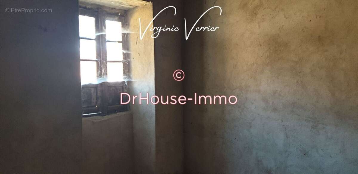 Maison à ROSIERS-DE-JUILLAC