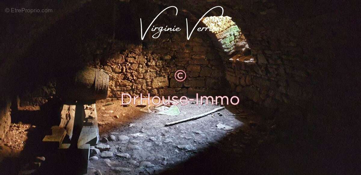 Maison à ROSIERS-DE-JUILLAC