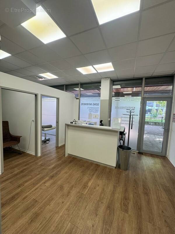 Autre à MARSEILLE-6E