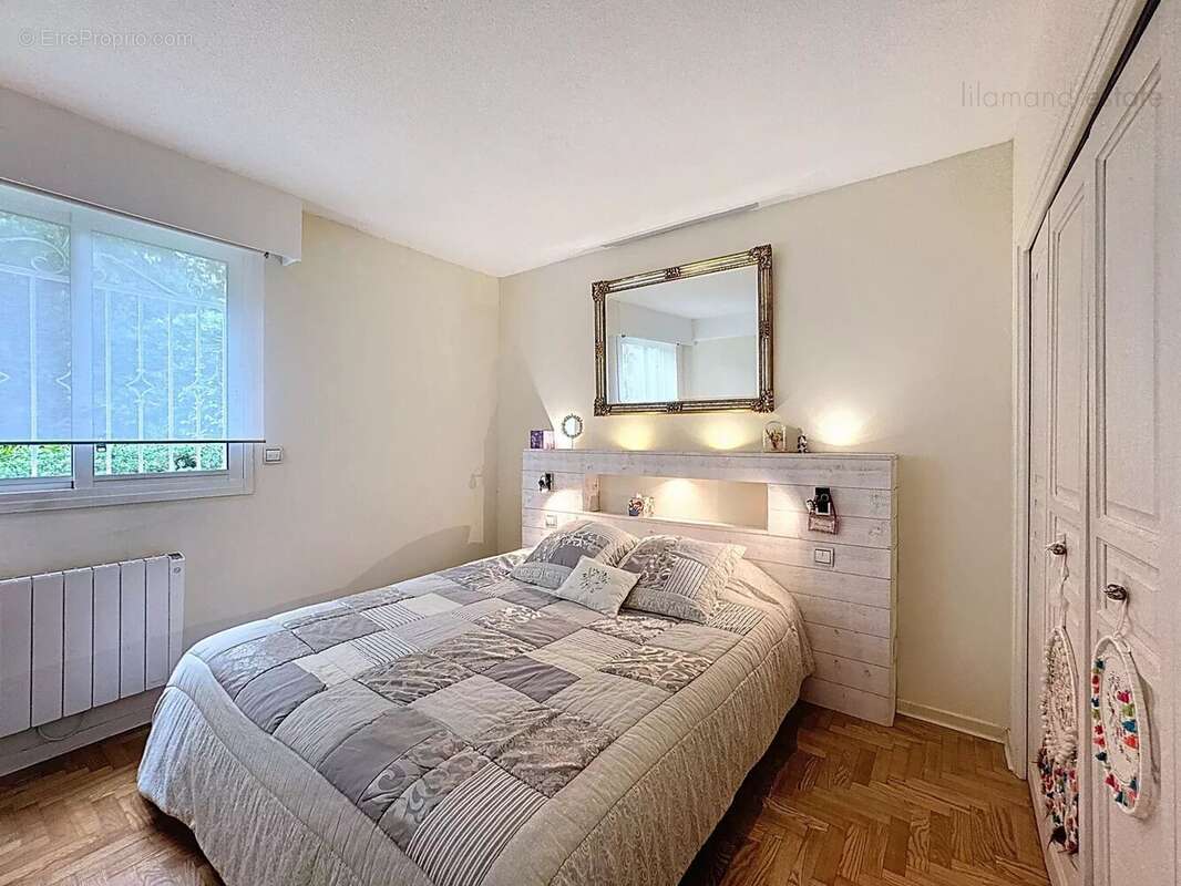 Appartement à LE CANNET