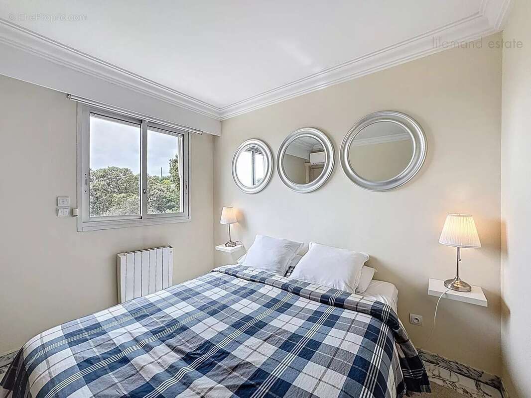 Appartement à LE CANNET