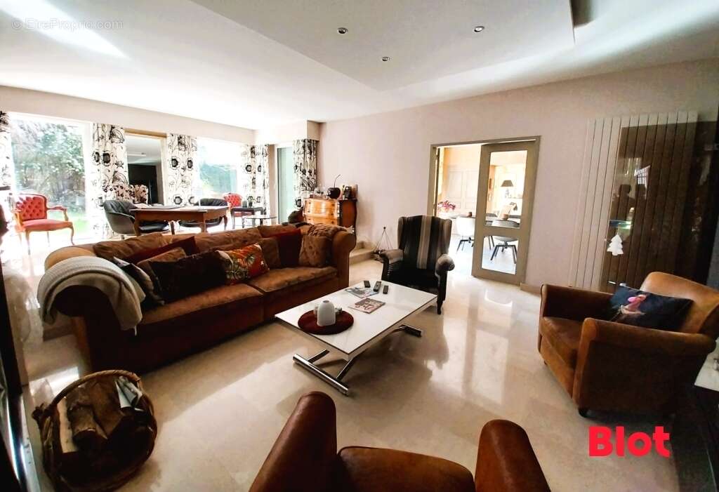 Maison à SAINT-GREGOIRE