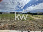 Terrain à VILLENEUVE-LES-MONTREAL