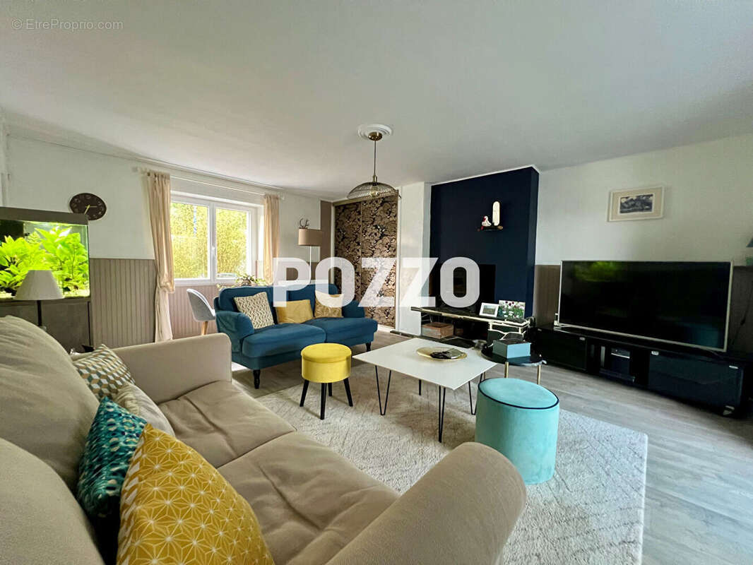 Maison à COLLEVILLE-MONTGOMERY