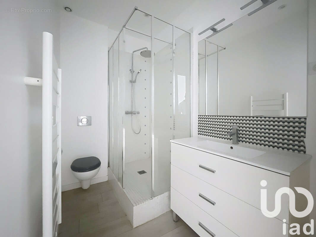 Photo 7 - Appartement à OLLIOULES