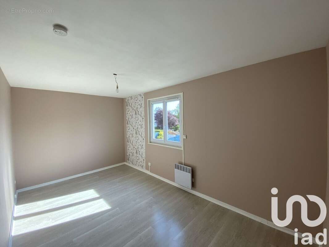 Photo 8 - Maison à LONGUEAU