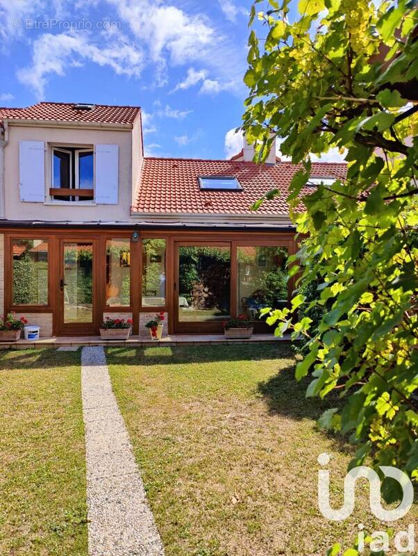 Photo 1 - Maison à MONTIGNY-LE-BRETONNEUX