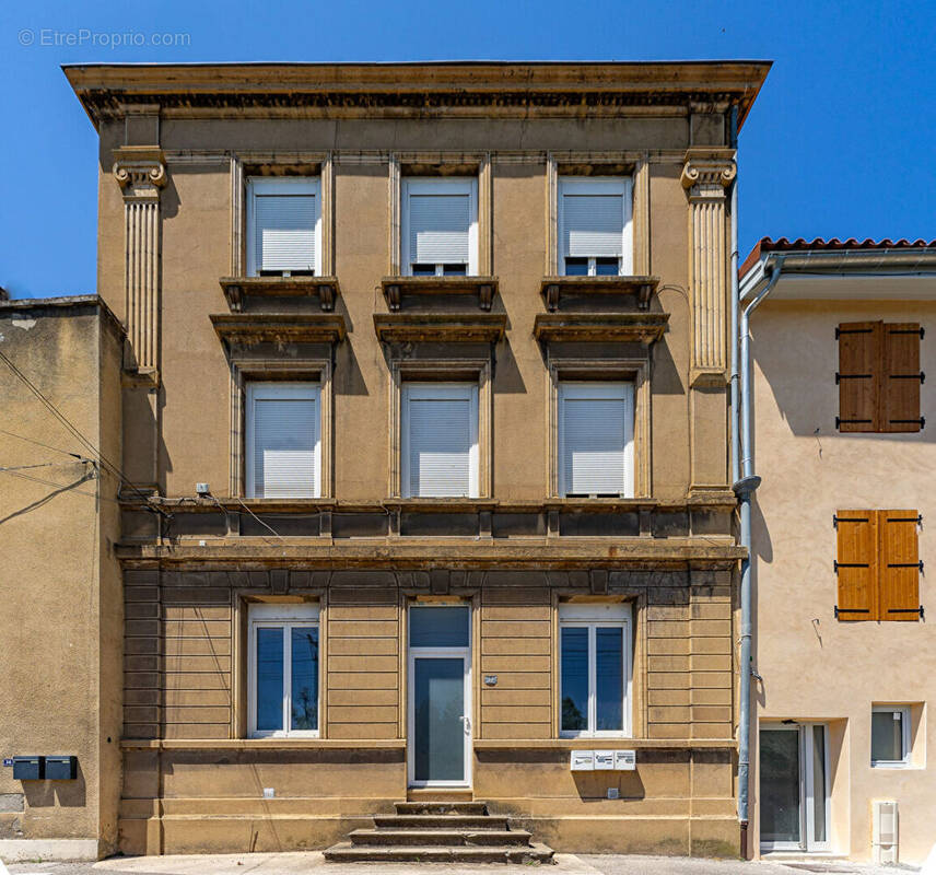 Appartement à VERNAISON