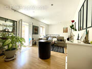 Maison à SAINT-FELIX-DE-LODEZ