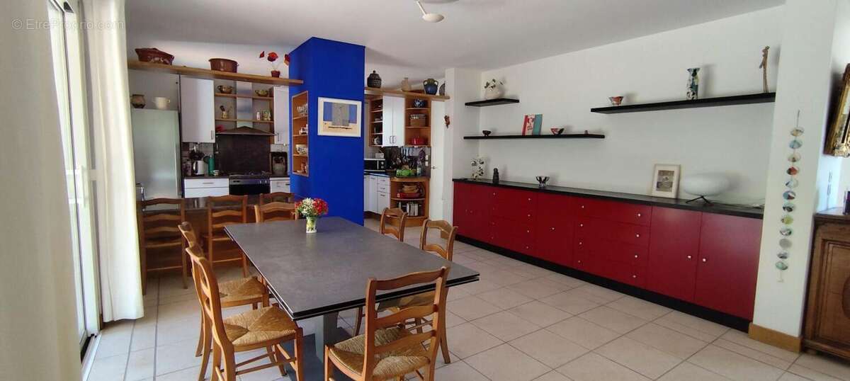 Maison à SAINTE-FOY-LES-LYON