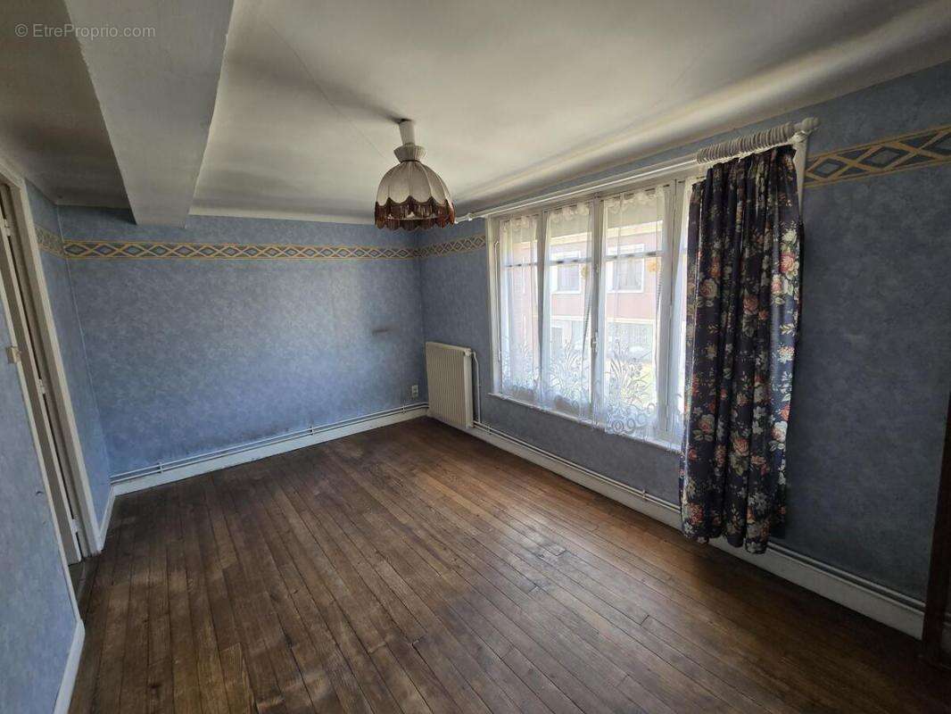 Maison à SAINT-POL-SUR-TERNOISE