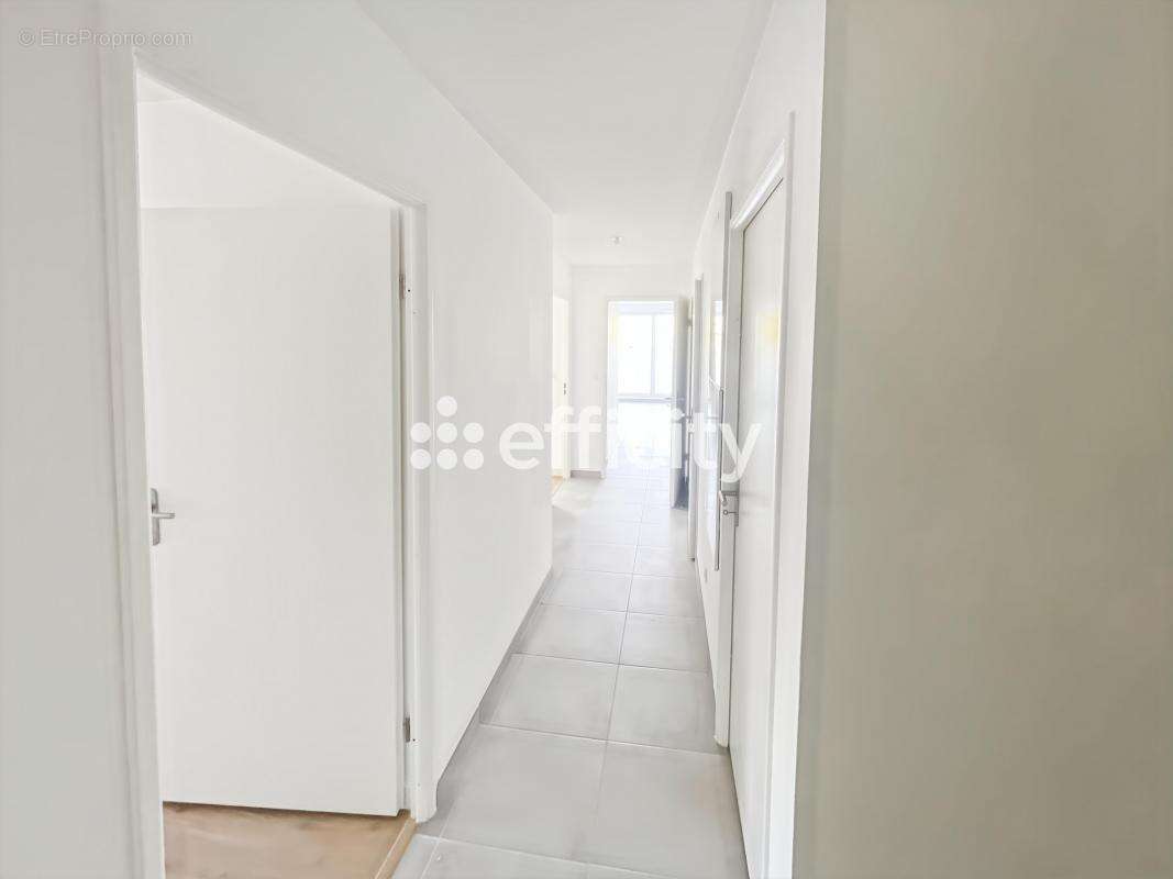 Appartement à CASTELGINEST