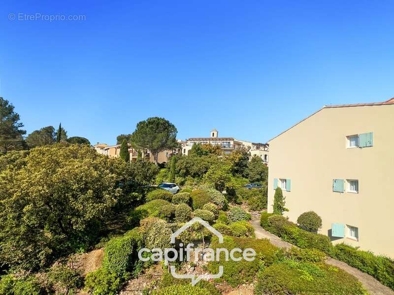 Appartement à MALLEMORT