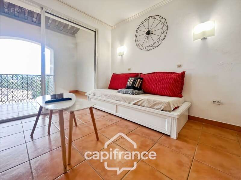 Appartement à MALLEMORT