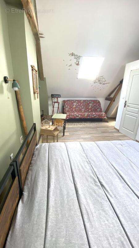 Maison à DAMMARTIN-EN-SERVE