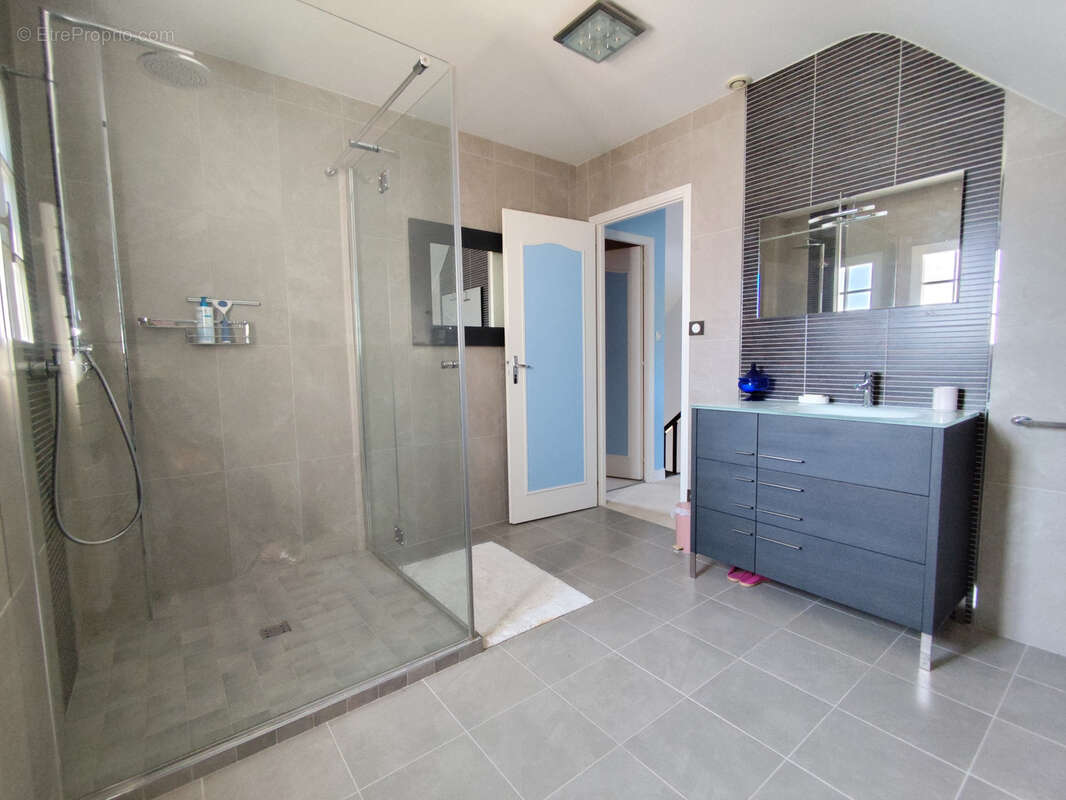 Maison à SAINT-BENOIT