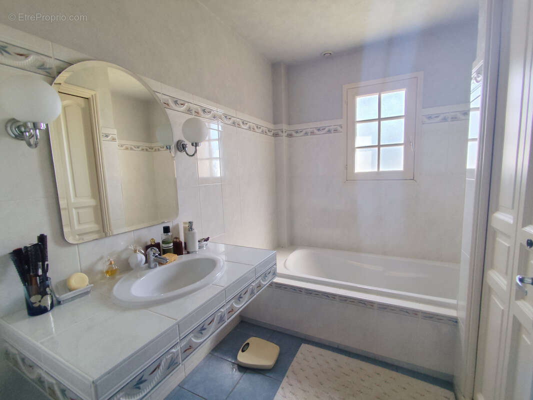 Maison à SAINT-BENOIT