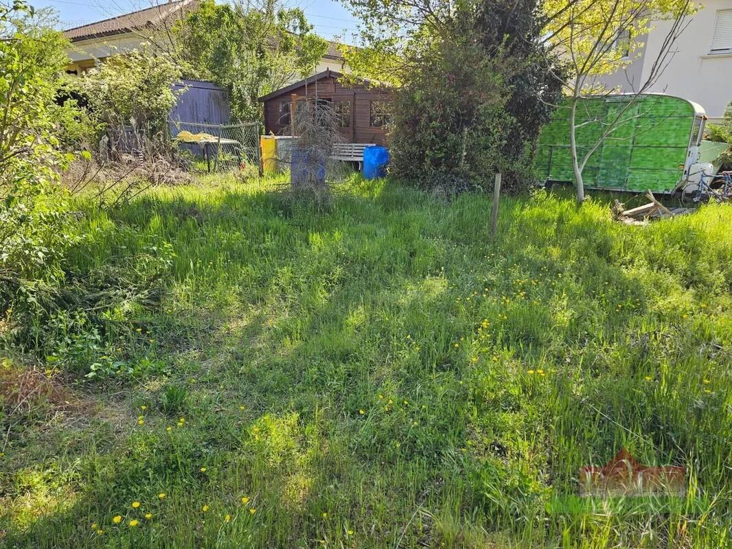 Terrain à CHASSE-SUR-RHONE