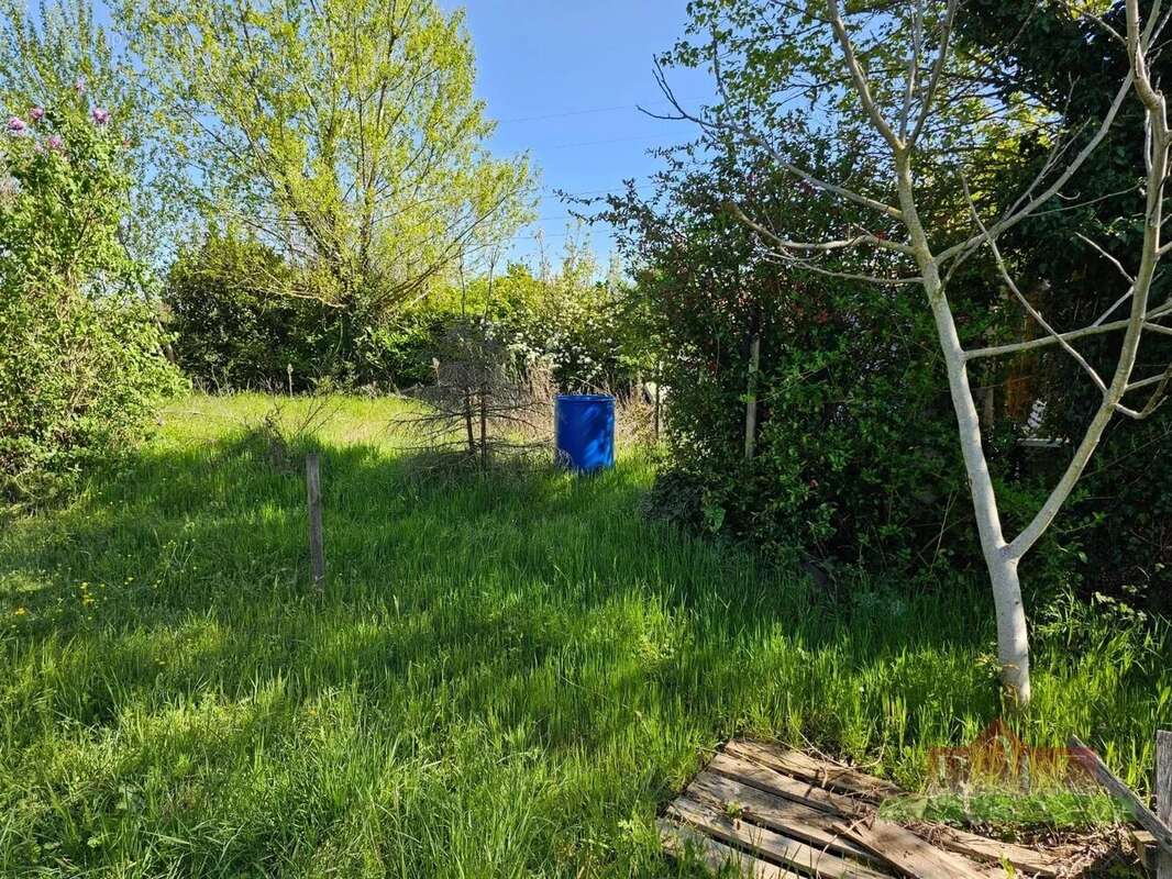 Terrain à CHASSE-SUR-RHONE