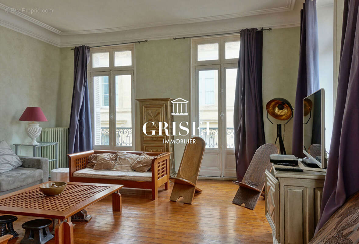 Appartement à BORDEAUX