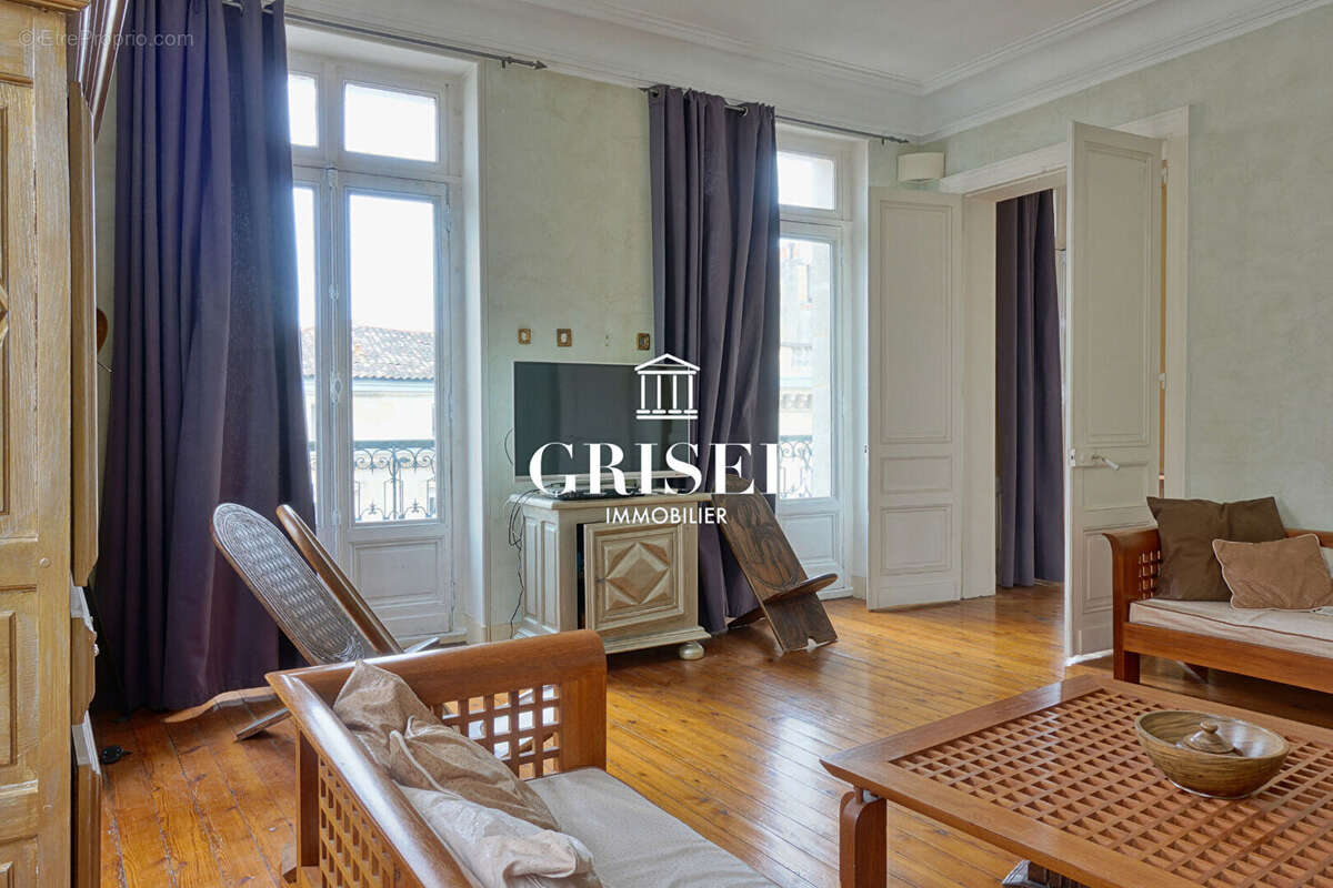 Appartement à BORDEAUX