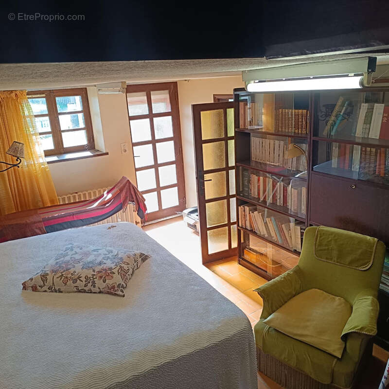 Maison à LA CROIX-HELLEAN