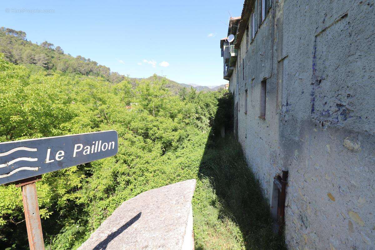 Terrain à L&#039;ESCARENE