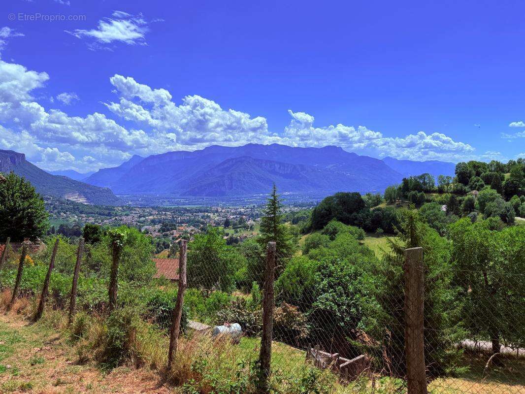 Maison à SAINT-ETIENNE-DE-CROSSEY