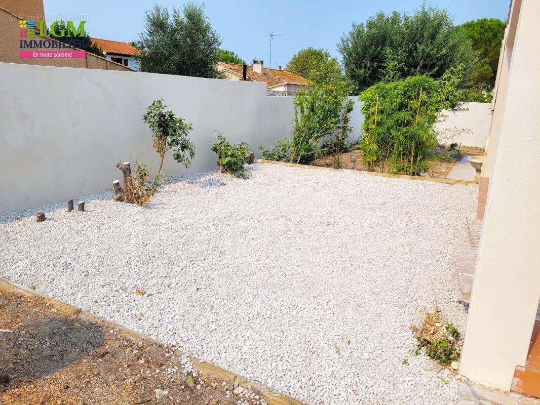 Maison à COLOMBIERS