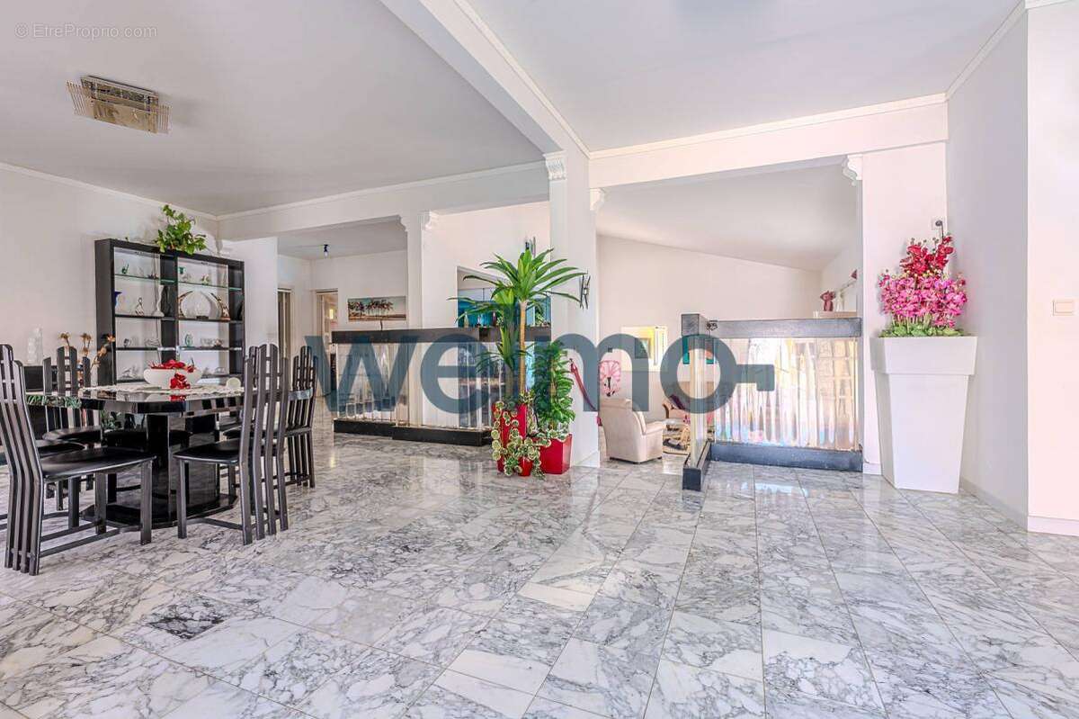 Maison à SCHOELCHER