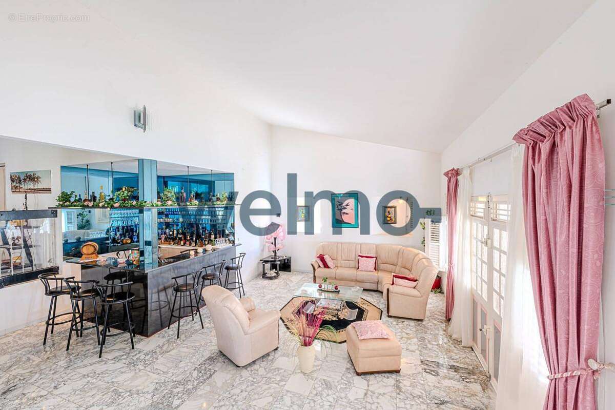 Maison à SCHOELCHER