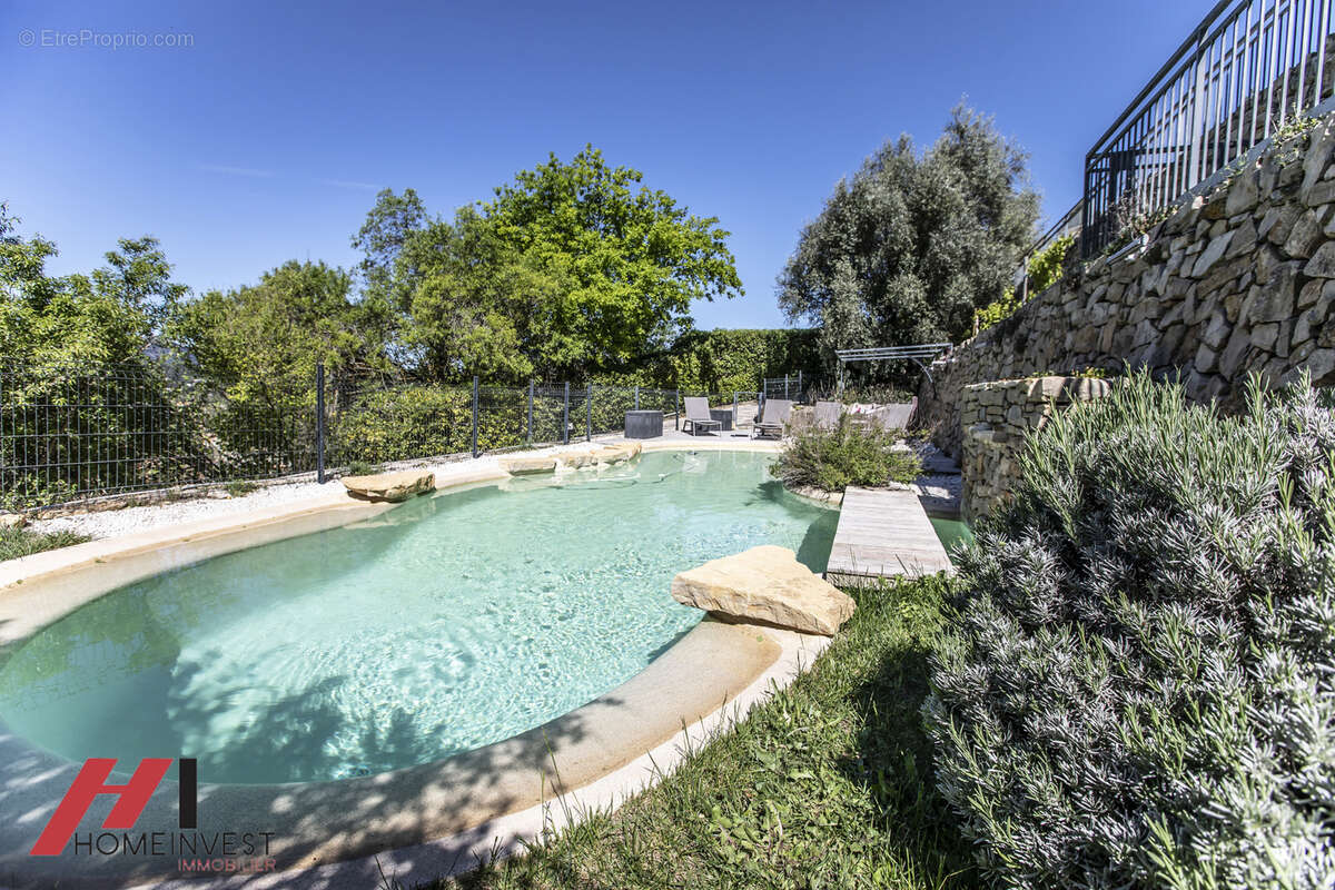 Maison à LA BOUILLADISSE